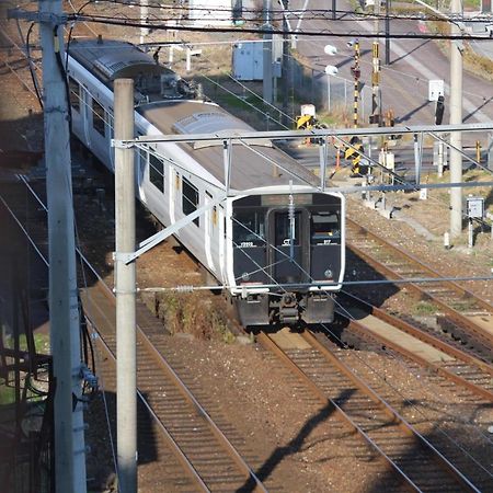 新饭冢车站经济型酒店 Iizuka 外观 照片
